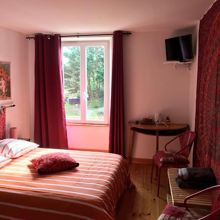 La Longre Hotel Cerisy-la-Foret Buitenkant foto