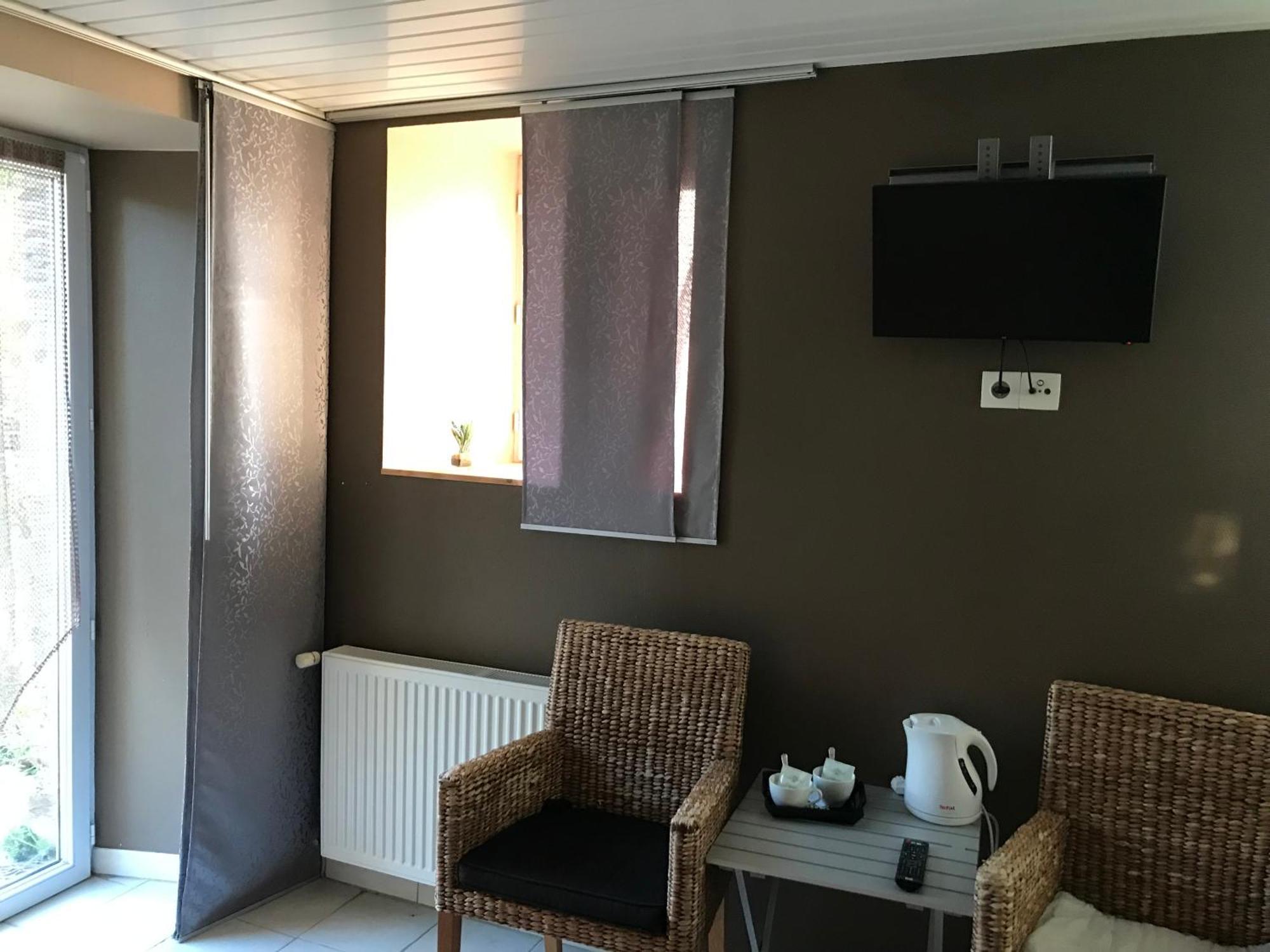 La Longre Hotel Cerisy-la-Foret Buitenkant foto